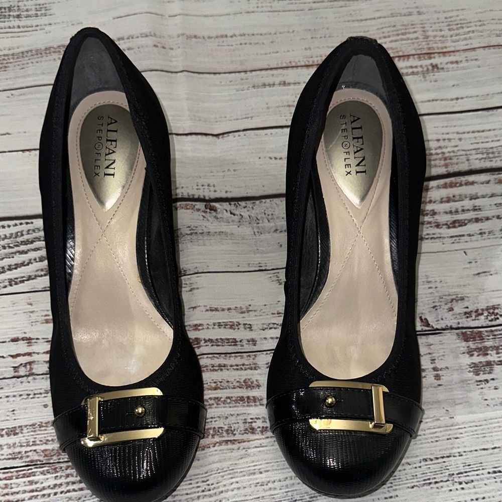 Alfani Step 'N Flex Tomina Wedges Sz. 7.5 - Picture 7 of 10